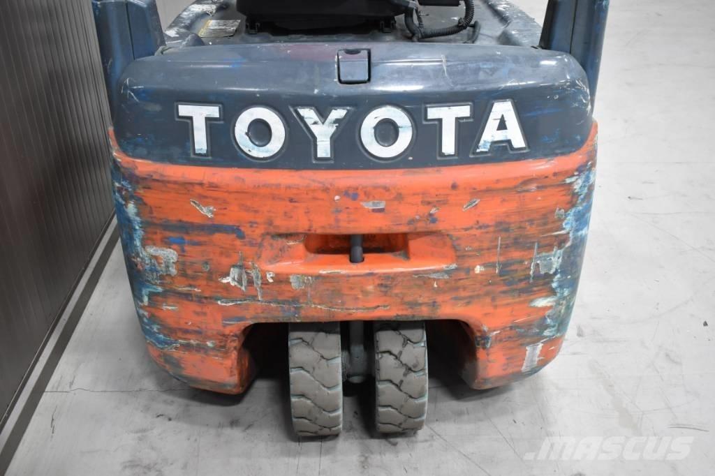 Toyota 8FBE16T Empilhadores eléctricos
