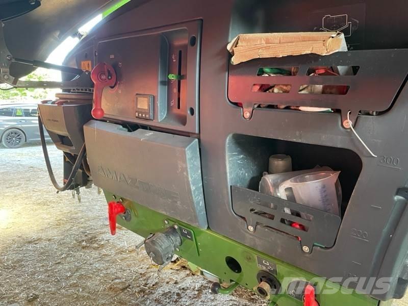 Amazone UX 4201 Pulverizadores rebocados