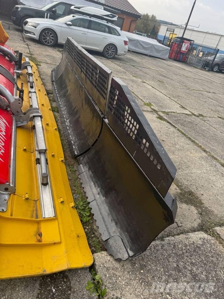 Kässbohrer PB 300 W Alisador de neve