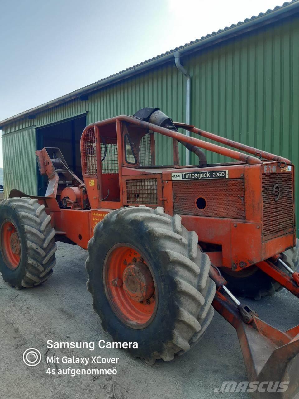 Timberjack 225 D Rechegadores