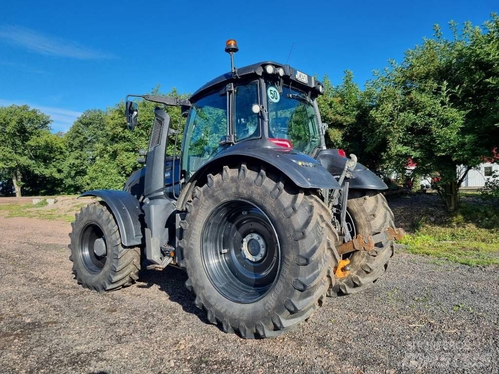 Valtra T175D Tratores Agrícolas usados