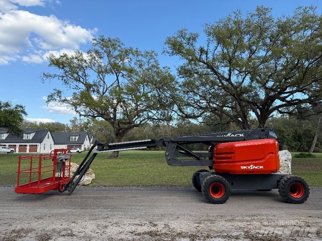 SkyJack SJ 63 AJ Elevadores braços articulados