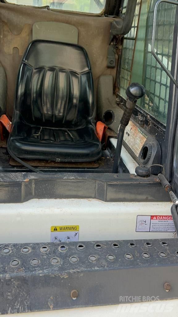 Bobcat S 130 Mini carregadoras