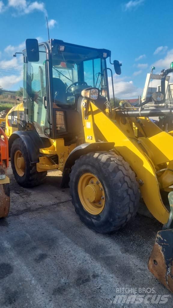 CAT 907M Pás carregadoras de rodas