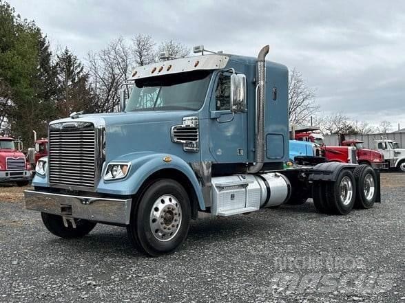 Freightliner 122SD Tractores (camiões)