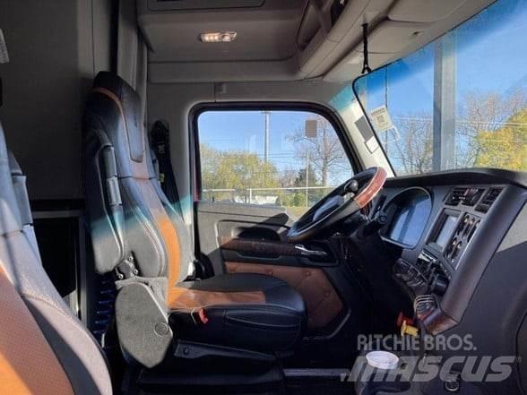Kenworth T680 Tractores (camiões)