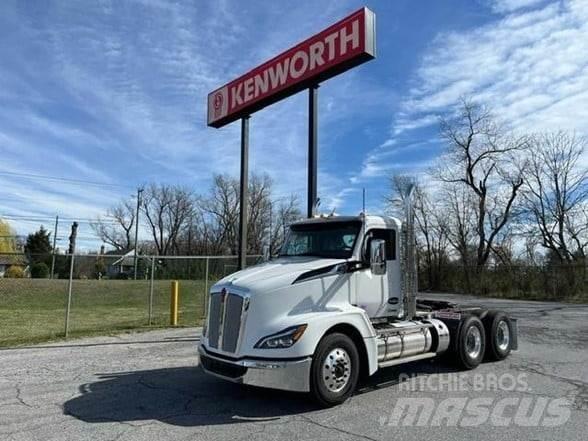 Kenworth T680 Tractores (camiões)