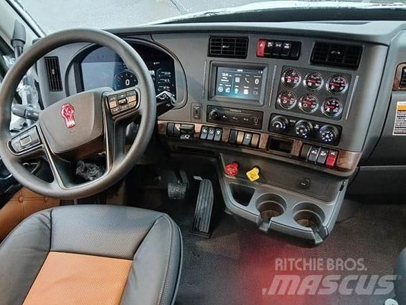 Kenworth T680 Tractores (camiões)