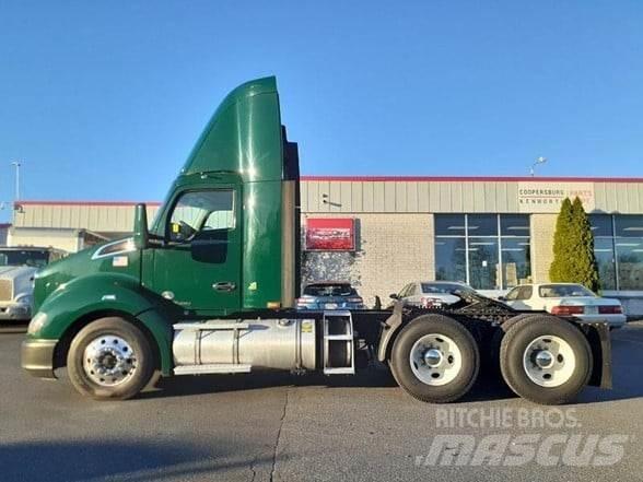 Kenworth T680 Tractores (camiões)