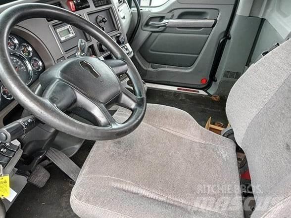 Kenworth T680 Tractores (camiões)