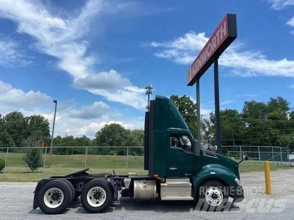 Kenworth T680 Tractores (camiões)