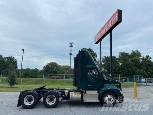 Kenworth T680 Tractores (camiões)
