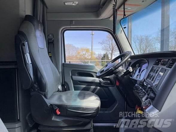Kenworth T680 Tractores (camiões)