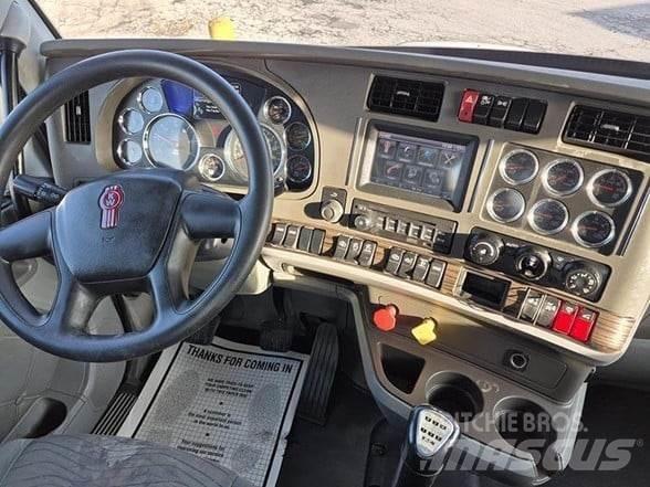 Kenworth T680 Tractores (camiões)