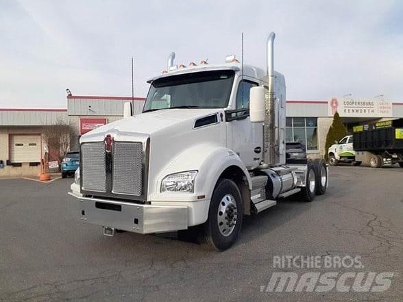 Kenworth T880 Tractores (camiões)