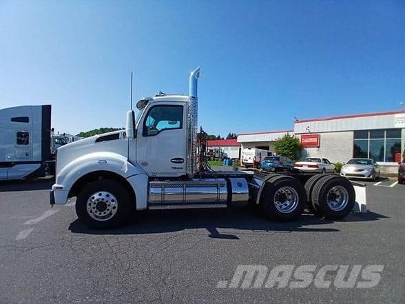 Kenworth T880 Tractores (camiões)