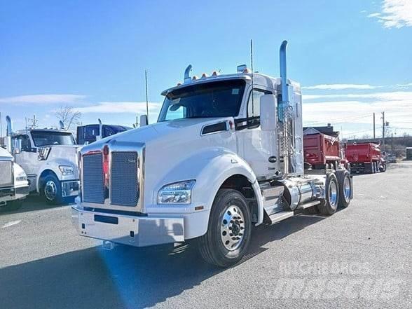 Kenworth T880 Tractores (camiões)