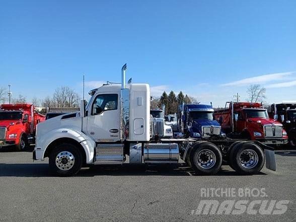 Kenworth T880 Tractores (camiões)