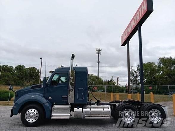 Kenworth T880 Tractores (camiões)