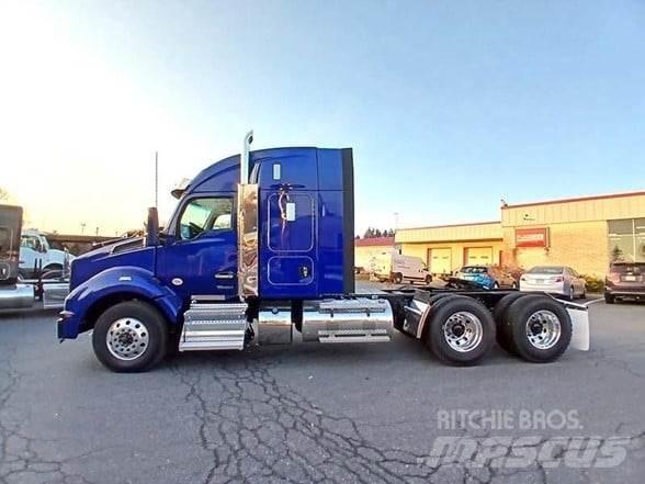 Kenworth T880 Tractores (camiões)