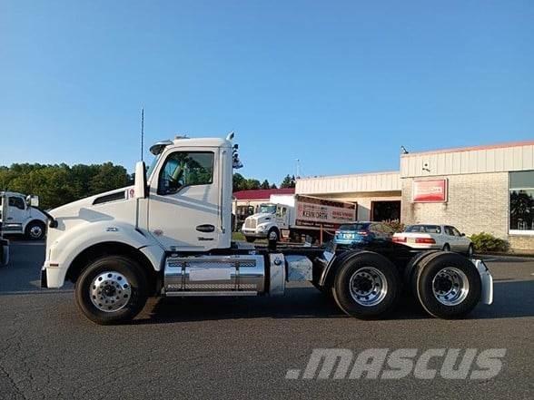 Kenworth T880 Tractores (camiões)