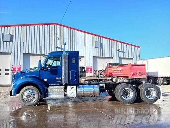Kenworth T880 Tractores (camiões)