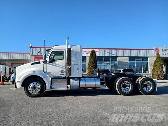 Kenworth T880 Tractores (camiões)