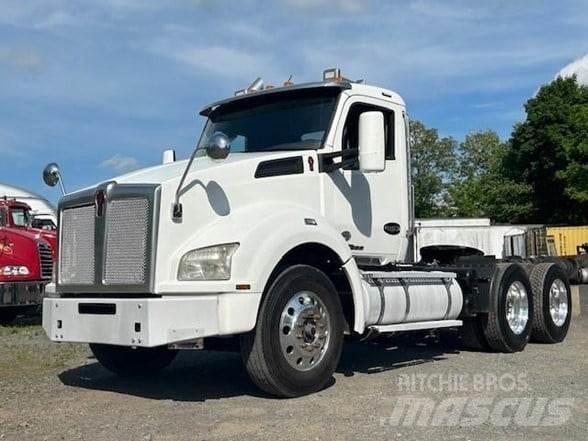 Kenworth T880 Tractores (camiões)