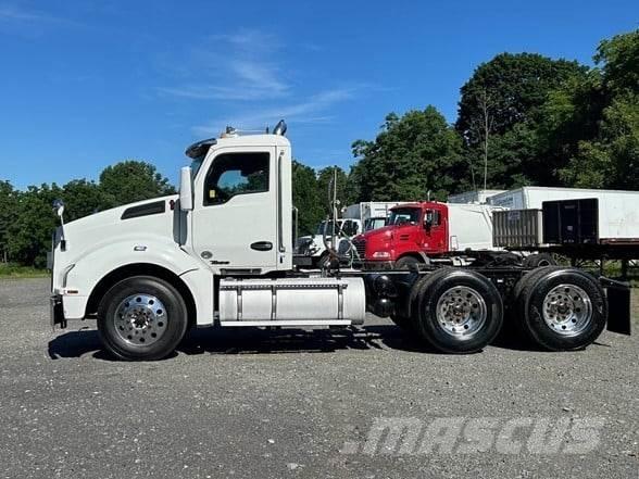 Kenworth T880 Tractores (camiões)