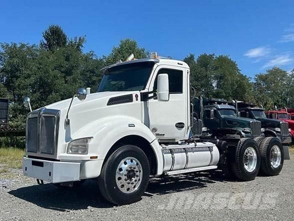 Kenworth T880 Tractores (camiões)