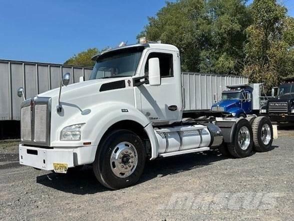 Kenworth T880 Tractores (camiões)