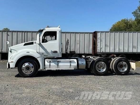 Kenworth T880 Tractores (camiões)