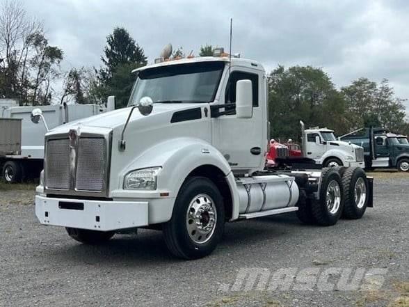 Kenworth T880 Tractores (camiões)