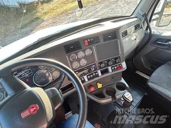 Kenworth T880 Tractores (camiões)