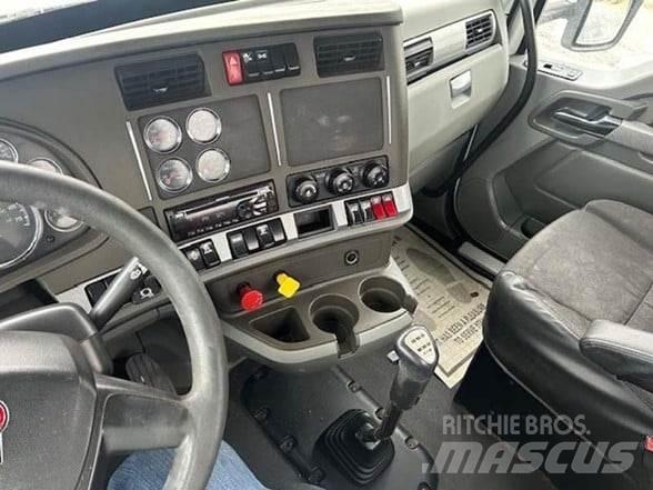 Kenworth T880 Tractores (camiões)