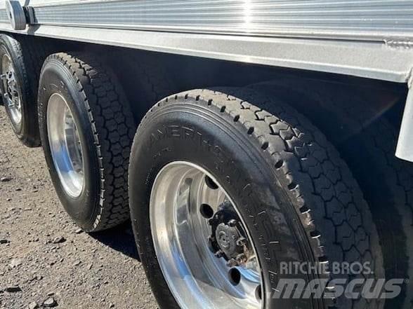 Kenworth T880 Camiões basculantes