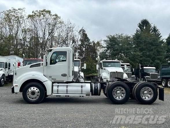 Kenworth T880 Tractores (camiões)