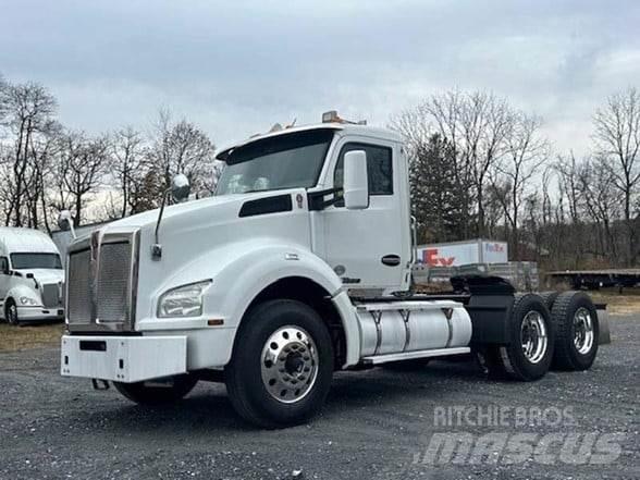 Kenworth T880 Tractores (camiões)