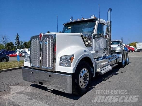 Kenworth W990 Tractores (camiões)
