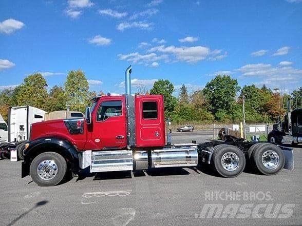 Kenworth W990 Tractores (camiões)