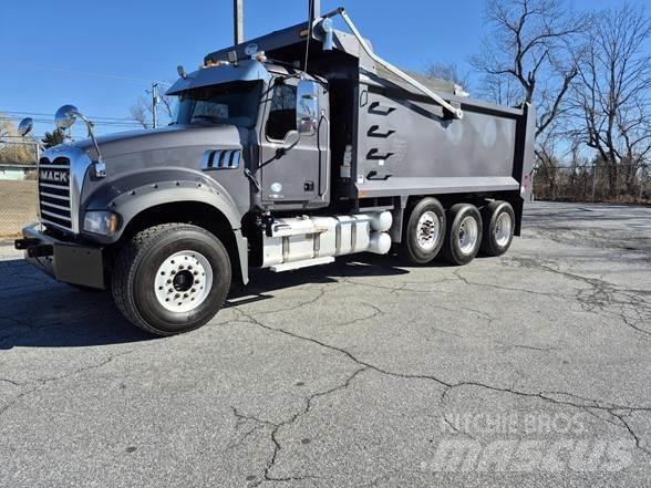 Mack GRANITE 64FR Camiões basculantes