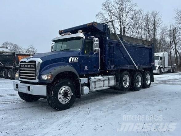 Mack GRANITE 64FR Camiões basculantes
