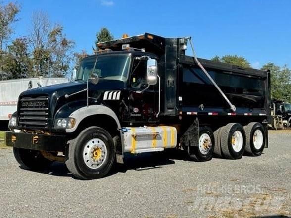Mack GRANITE GU713 Camiões basculantes