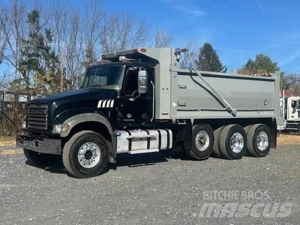Mack GRANITE GU713 Camiões basculantes