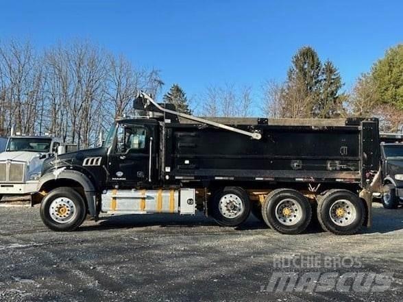 Mack GRANITE GU713 Camiões basculantes