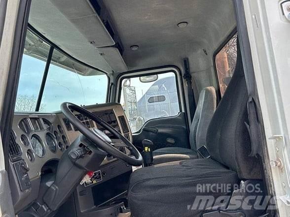 Mack PINNACLE CHU613 Tractores (camiões)