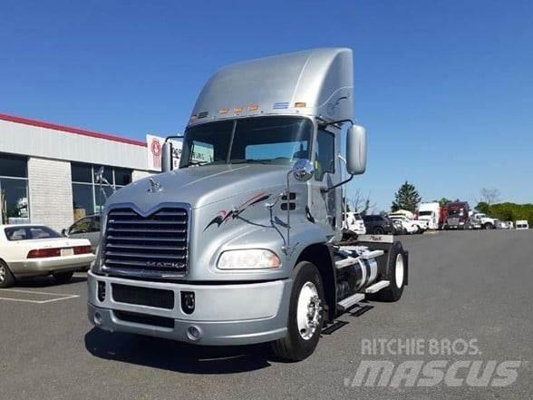 Mack PINNACLE CXU612 Tractores (camiões)