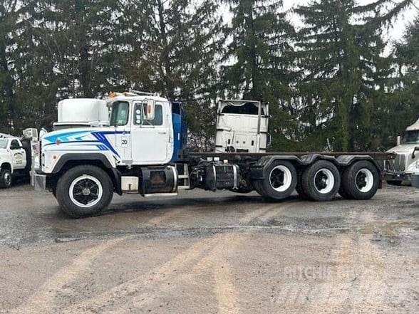 Mack RD690 Camiões de lixo