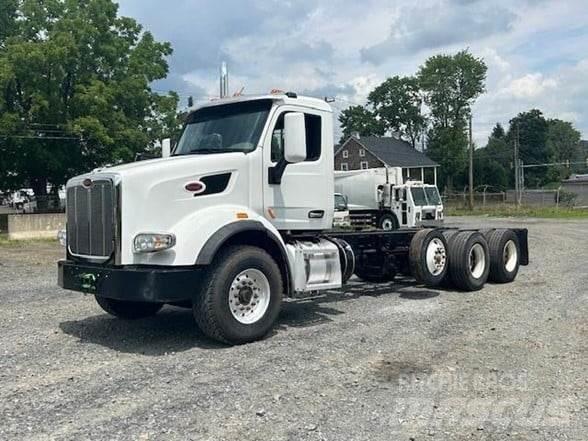 Peterbilt 567 Camiões de chassis e cabine
