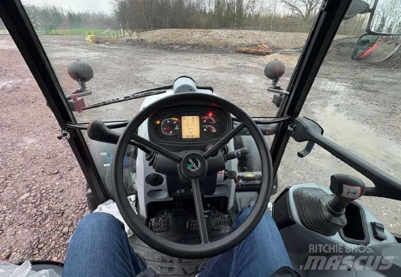 Steyr 4065 Kompakt S Tratores Agrícolas usados